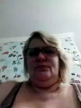 Forest-Lady online show from January 12, 2025, 5:22 pm