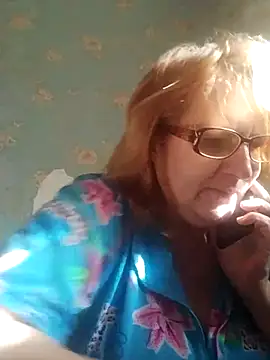 Forest-Lady online show from March 28, 2026, 8:14 am