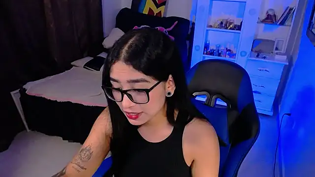 thalia 066 online show from September 25, 2025, 8:45 pm