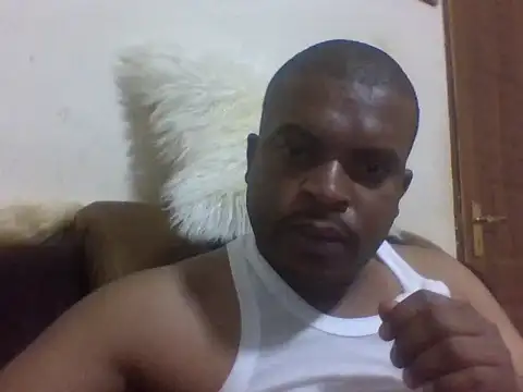 Snapshot of lui_cuuty chatting on March 22, 2026, 2:15 am lui cuuty online show from March 22, 2026, 2:15 am