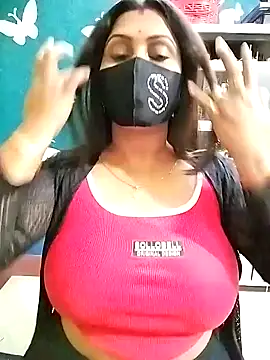 Snapshot of Riya_Sexy_Baby chatting on December 14, 2024, 5:03 pm Riya Sexy Baby online show from December 14, 2024, 5:03 pm