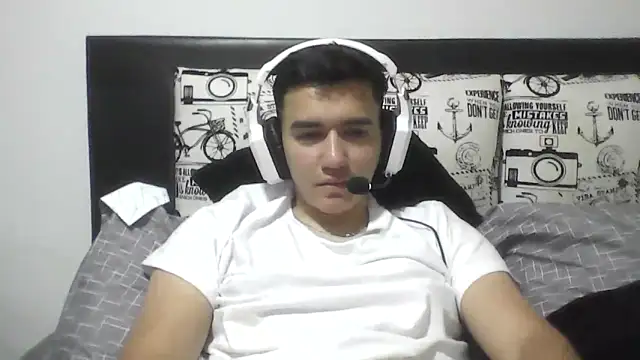 Estebitan vm online show from March 25, 2026, 5:13 am