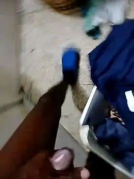 Snapshot of funpharoh1 chatting on March 22, 2025, 8:18 am funpharoh1 online show from March 22, 2025, 8:18 am