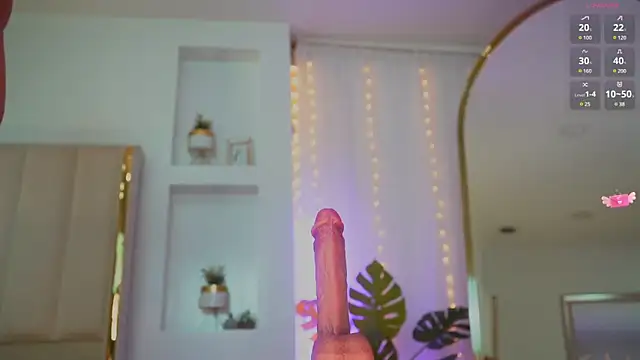 Snapshot of Sary_hott chatting on February 15, 2025, 9:16 am Sary hott online show from February 15, 2025, 9:16 am