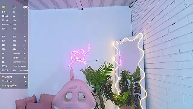 Chiara tay online show from March 10, 2025, 7:10 am