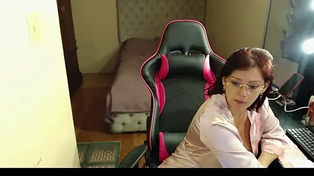 Carol Scottt online show from January 4, 2025, 4:11 pm