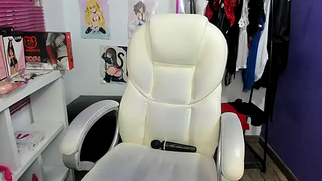 Mishka   online show from January 30, 2025, 3:00 am