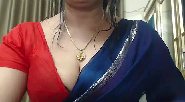 Snapshot of desi-maisa130 chatting on January 30, 2025, 8:10 pm desi-maisa130 online show from January 30, 2025, 8:10 pm