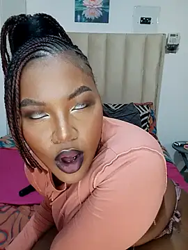 charmainexxx online show from April 12, 2026, 10:59 pm