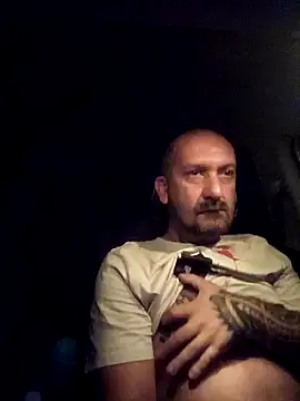 teddy79good online show from September 18, 2025, 3:52 am