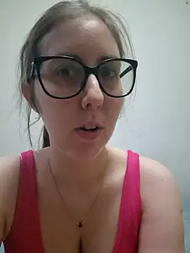 Snapshot of Sarah459 chatting on May 29, 2026, 11:14 pm Sarah459 online show from May 29, 2026, 11:14 pm