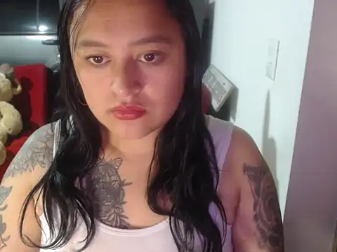 Snapshot of Dahiana_Rous chatting on February 7, 2026, 2:21 pm Dahiana Rous online show from February 7, 2026, 2:21 pm