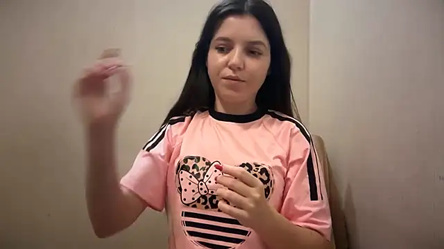 Snapshot of Lina_Most chatting on November 26, 2025, 11:39 pm Lina Most online show from November 26, 2025, 11:39 pm