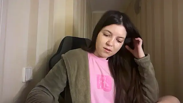 Snapshot of Lina_Most chatting on February 7, 2026, 9:40 pm Lina Most online show from February 7, 2026, 9:40 pm