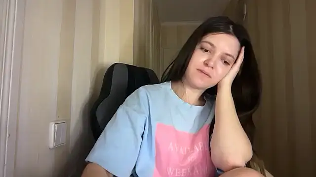 Snapshot of Lina_Most chatting on February 22, 2026, 10:52 pm Lina Most online show from February 22, 2026, 10:52 pm