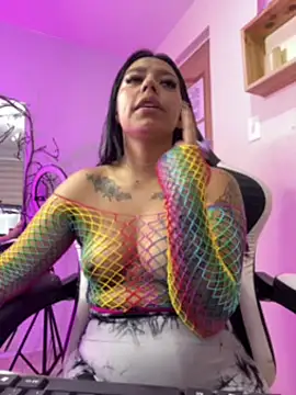 Snapshot of Ivann4 chatting on March 14, 2025, 8:49 pm Ivann4 online show from March 14, 2025, 8:49 pm