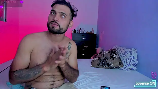 Snapshot of 6_bunny_9 chatting on January 13, 2025, 1:02 am 6 bunny 9 online show from January 13, 2025, 1:02 am