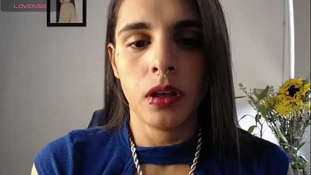 alma violeta online show from February 1, 2025, 8:58 pm