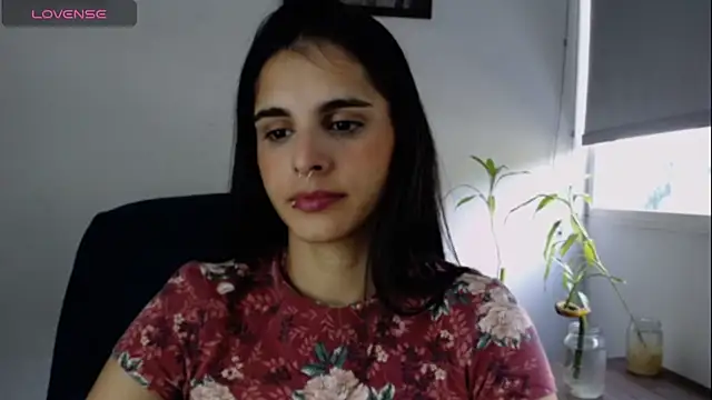 alma violeta online show from March 22, 2025, 2:58 pm