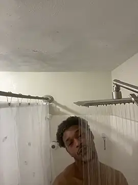 rayyymack online show from March 17, 2026, 1:03 pm