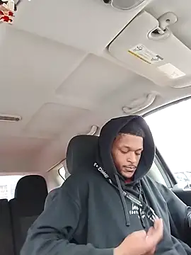 rayyymack online show from April 18, 2026, 9:04 pm