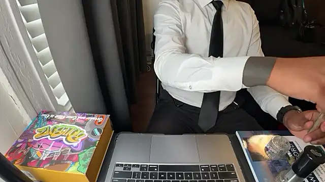 WyattBBC online show from September 25, 2025, 2:43 pm