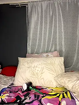 Snapshot of HornyxLadie chatting on November 8, 2025, 8:40 pm HornyxLadie online show from November 8, 2025, 8:40 pm