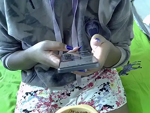 prettylacey3 online show from July 18, 2026, 1:54 am