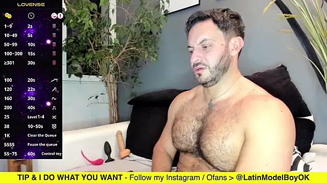 Snapshot of arielenbsas chatting on February 20, 2025, 4:50 am arielenbsas online show from February 20, 2025, 4:50 am