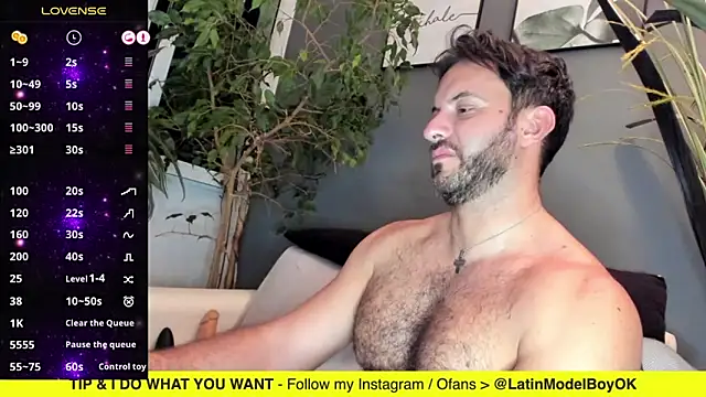 Snapshot of arielenbsas chatting on March 17, 2025, 3:14 am arielenbsas online show from March 17, 2025, 3:14 am