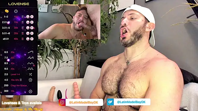 Snapshot of arielenbsas chatting on March 22, 2025, 10:59 pm arielenbsas online show from March 22, 2025, 10:59 pm