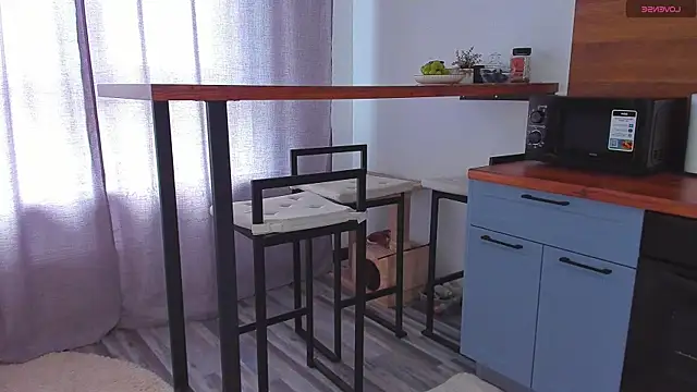 Miya Kisss online show from September 13, 2025, 6:57 am