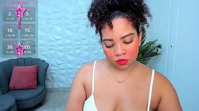 AngelaCoffee online show from February 20, 2025, 3:56 am