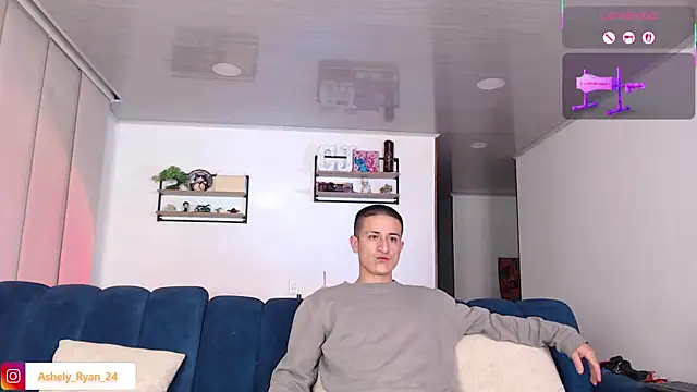 ashely ryan24 online show from June 9, 2026, 12:44 am