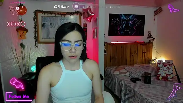 Snapshot of LauGrayJ chatting on January 6, 2025, 6:03 am LauGrayJ online show from January 6, 2025, 6:03 am