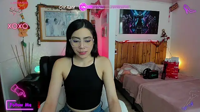 Snapshot of LauGrayJ chatting on January 8, 2025, 8:18 pm LauGrayJ online show from January 8, 2025, 8:18 pm