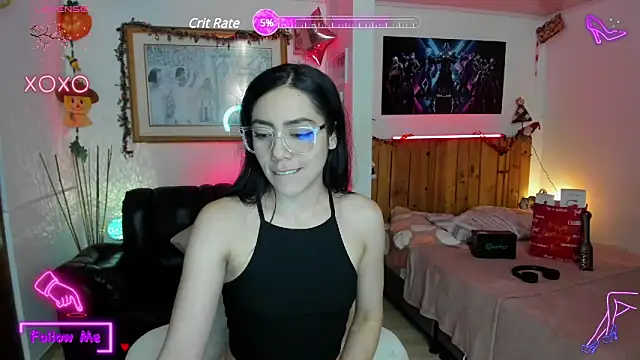 Snapshot of LauGrayJ chatting on January 9, 2025, 11:56 pm LauGrayJ online show from January 9, 2025, 11:56 pm