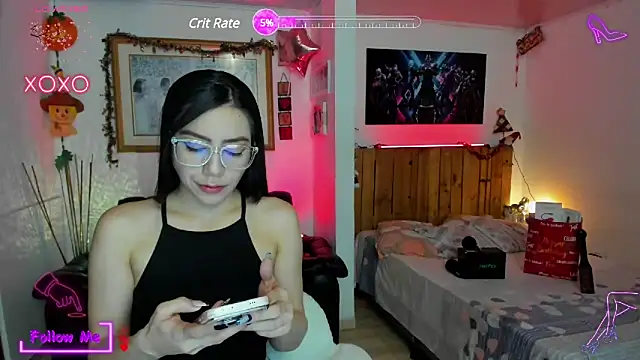 Snapshot of LauGrayJ chatting on January 17, 2025, 1:47 am LauGrayJ online show from January 17, 2025, 1:47 am