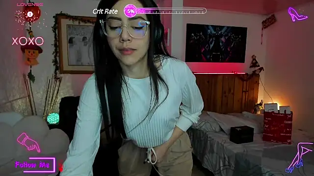 Snapshot of LauGrayJ chatting on January 21, 2025, 9:24 am LauGrayJ online show from January 21, 2025, 9:24 am