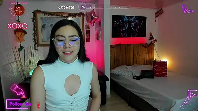 Snapshot of LauGrayJ chatting on January 28, 2025, 2:43 am LauGrayJ online show from January 28, 2025, 2:43 am