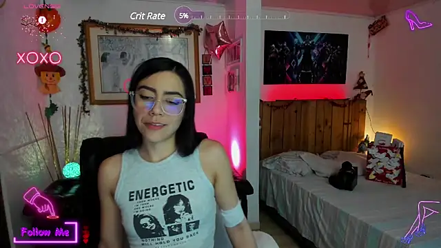 Snapshot of LauGrayJ chatting on February 13, 2025, 11:17 am LauGrayJ online show from February 13, 2025, 11:17 am