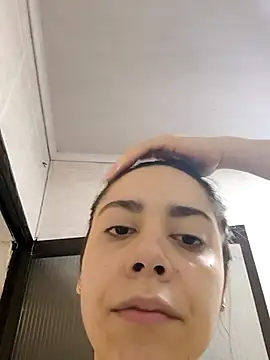 Snapshot of LauGrayJ chatting on March 19, 2025, 9:37 pm LauGrayJ online show from March 19, 2025, 9:37 pm