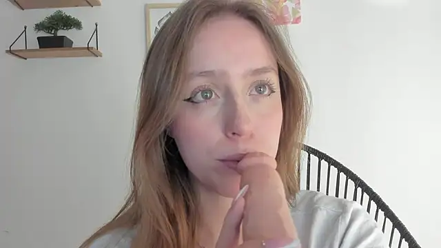 Snapshot of SofiaGc chatting on January 15, 2025, 6:01 am SofiaGc online show from January 15, 2025, 6:01 am