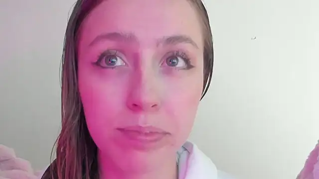 Snapshot of SofiaGc chatting on March 18, 2025, 3:53 am SofiaGc online show from March 18, 2025, 3:53 am