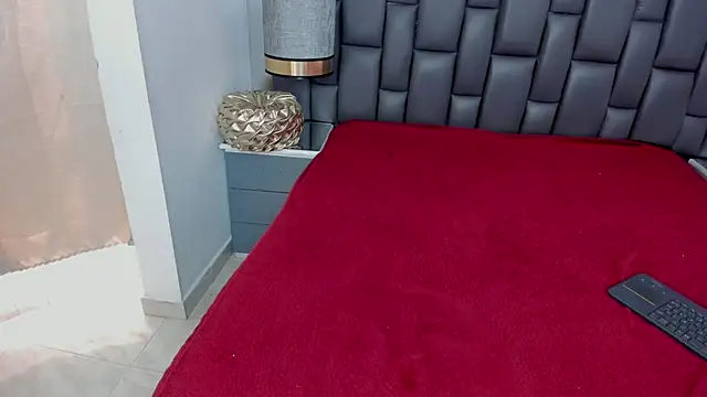  cat 18 online show from December 20, 2024, 4:46 pm