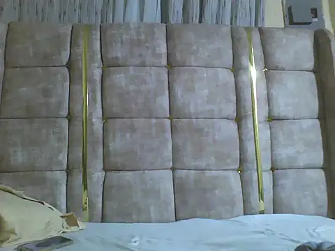 Sweet-beanca online show from March 26, 2026, 8:36 pm