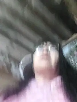 clarita 01 online show from November 14, 2025, 11:20 am