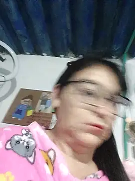 Snapshot of clarita_01 chatting on April 21, 2026, 10:32 am clarita 01 online show from April 21, 2026, 10:32 am