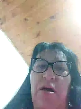 Snapshot of clarita_01 chatting on May 13, 2026, 10:12 am clarita 01 online show from May 13, 2026, 10:12 am