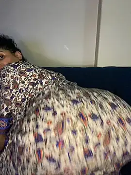 Indianbutter11 online show from February 20, 2025, 8:03 pm